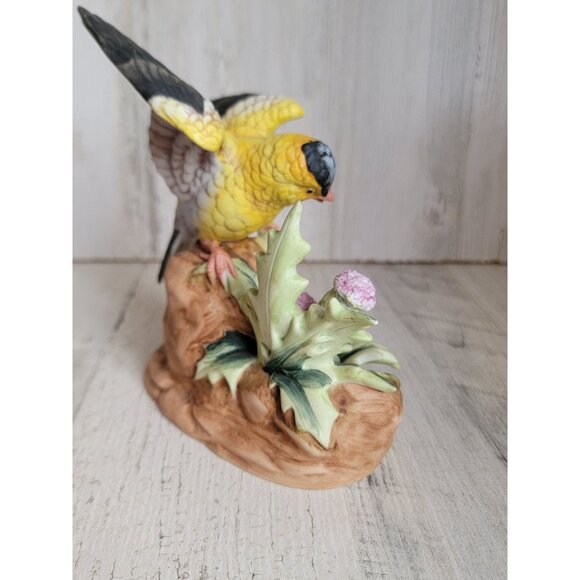 Andrea by Sadek Goldfinch 6564 vintage Japan unique bird figure decor - Picture 4 of 8
